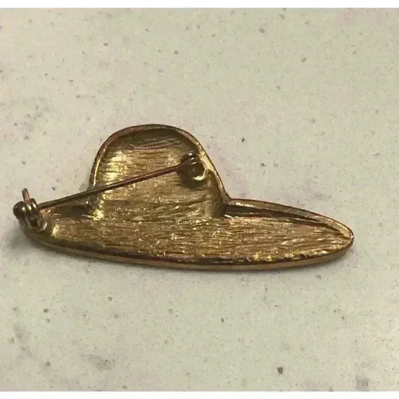 Gold Tone Red Hat Society Brooch Inspiration Fun Friend Women Power Purple - Picture 4 of 4